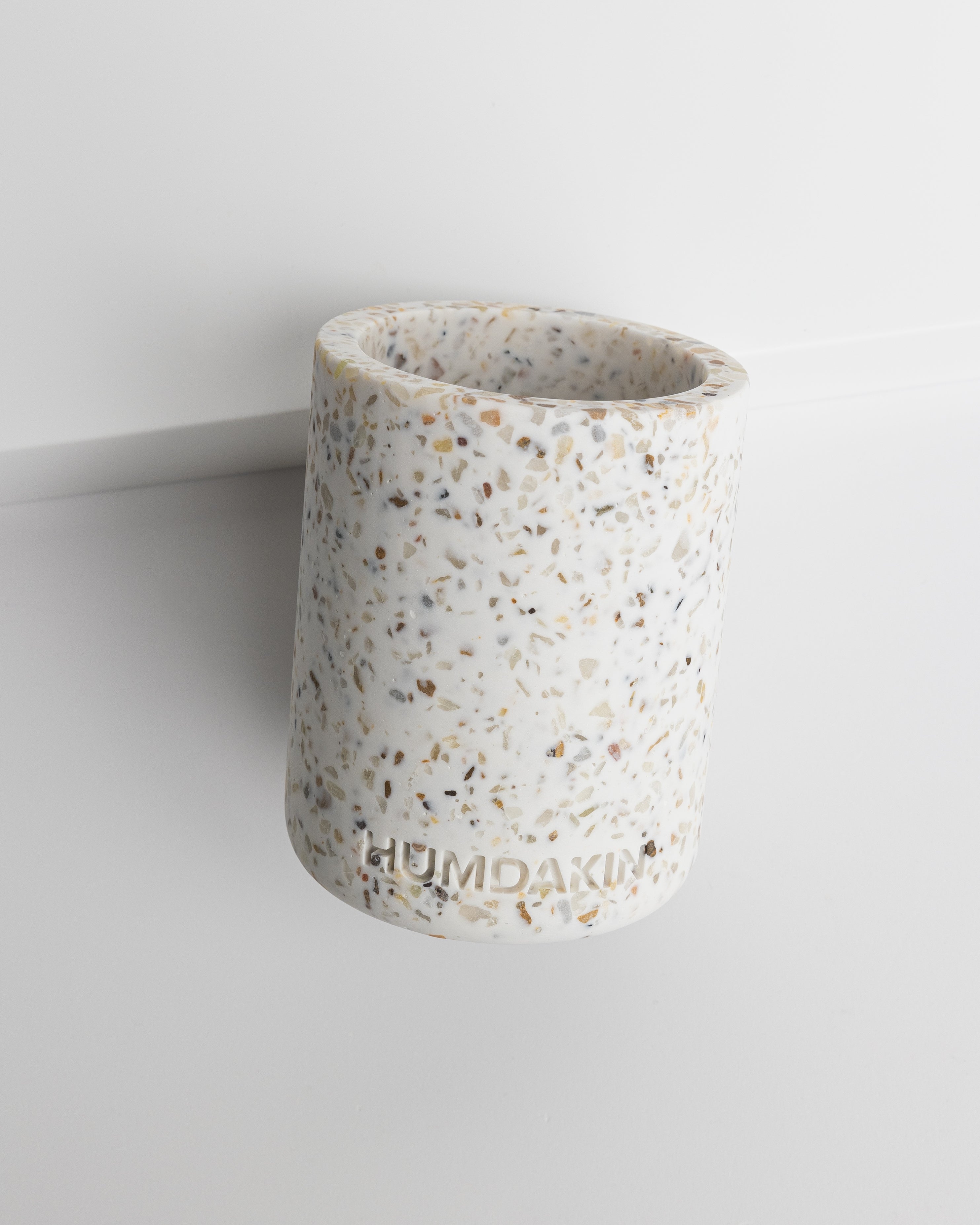 HUMDAKIN Terrazzo Tandbørstekrus Terrazzo